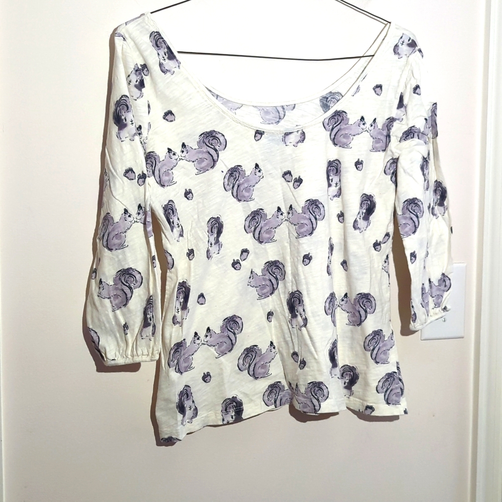 Anthropologie Cute Squirrel Scoop Neck Top